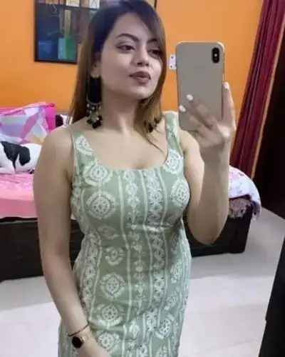 Call Girl in Kanchrapara